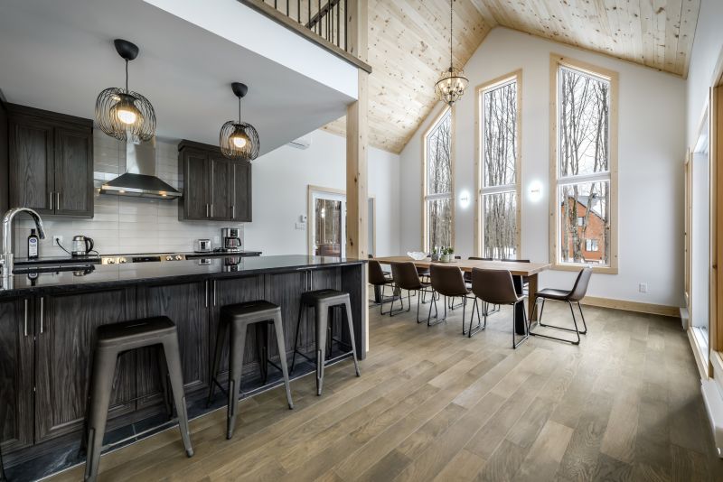 Bright and Stylish Kitchen